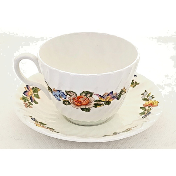 TEA CUP & SAUCER-AYNSLEY-Vintage-Cottage Garden Pattern-Fine Bone China-Flora - Picture 2 of 12